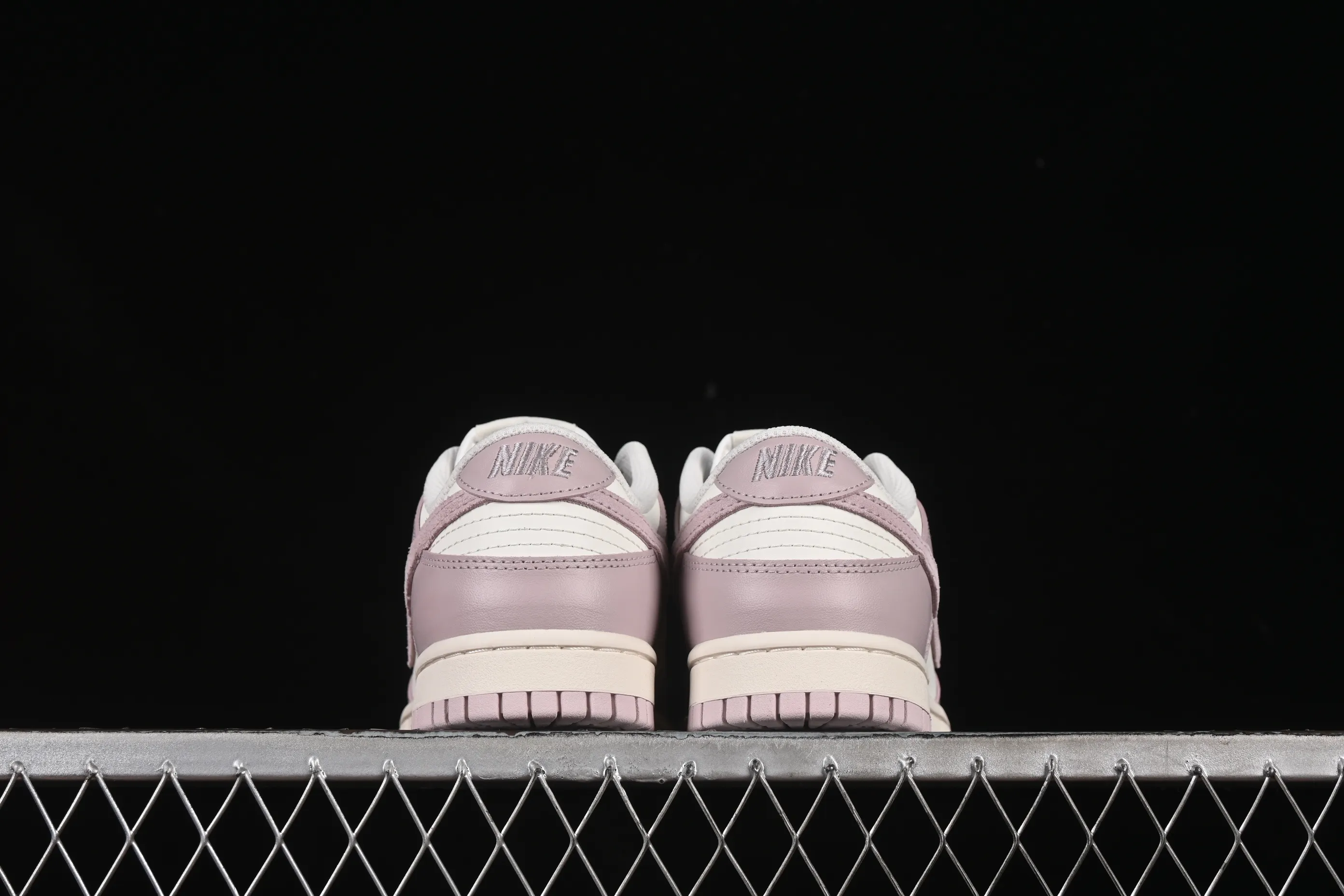 All categories Nk SB Dunk series Nk SB Dunk Low low-top sneakers Nike SB Dunk Low white lavender low-top casual sneakers FB9109-122